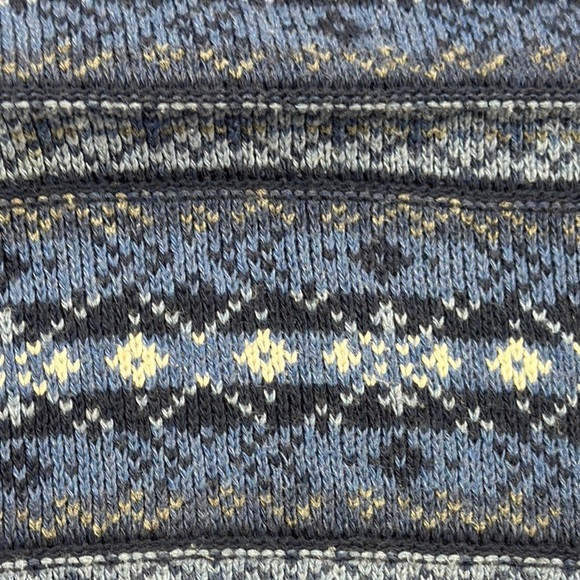 Jantzen Sport Women's Blue Patterned Button Down Vest - Picture 9 of 10